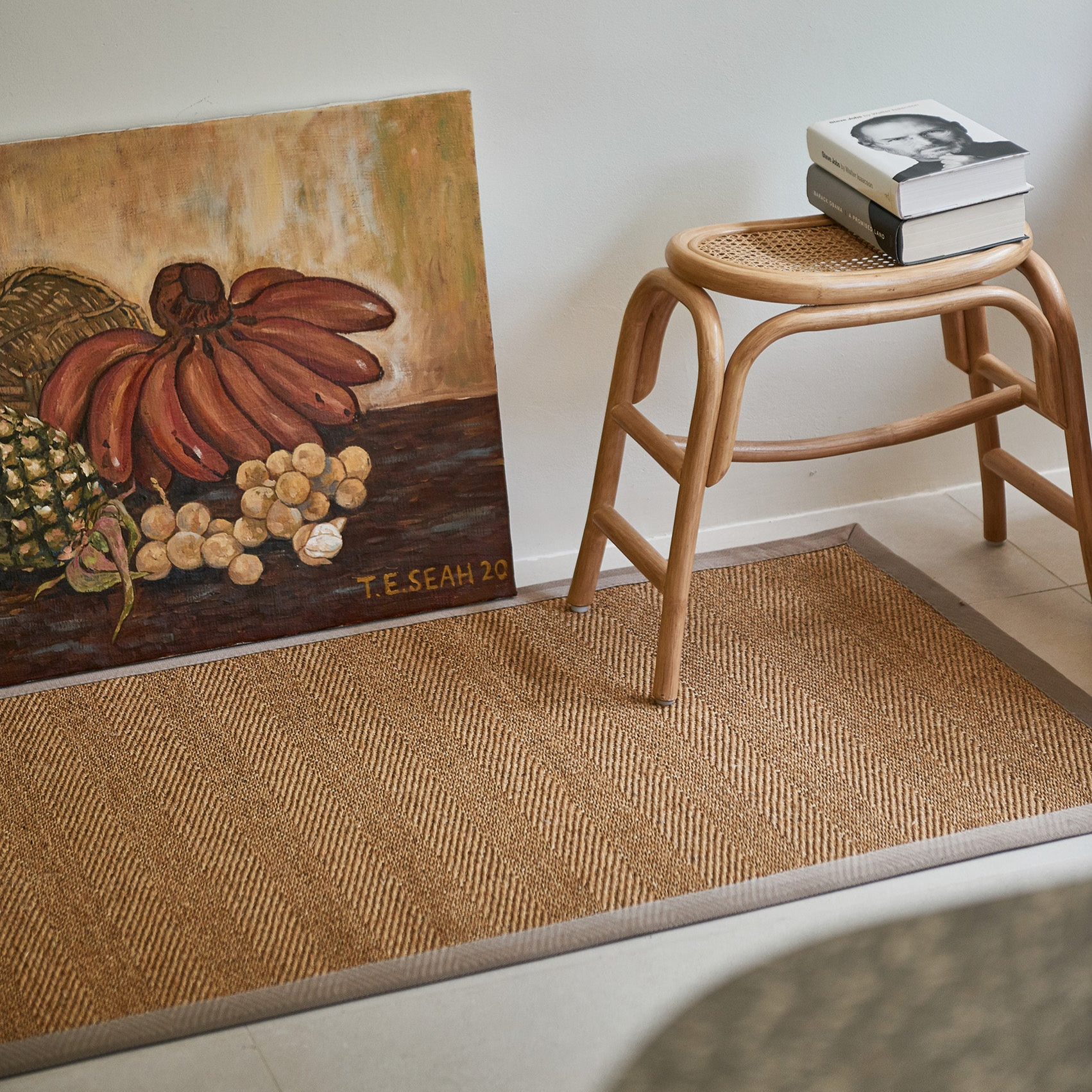 LINN Stool & MYRA Sisal Carpet, Long Runner