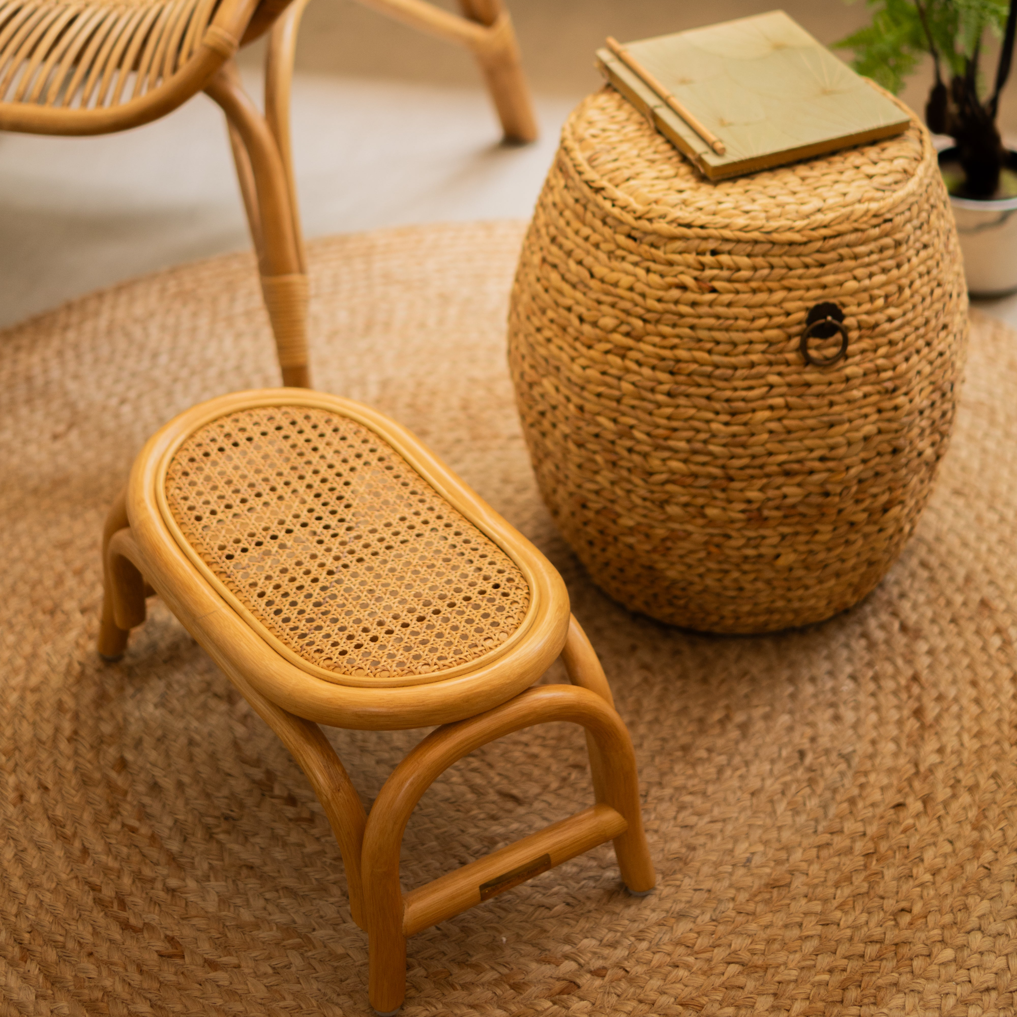 LINN Gardening Stool - Natural