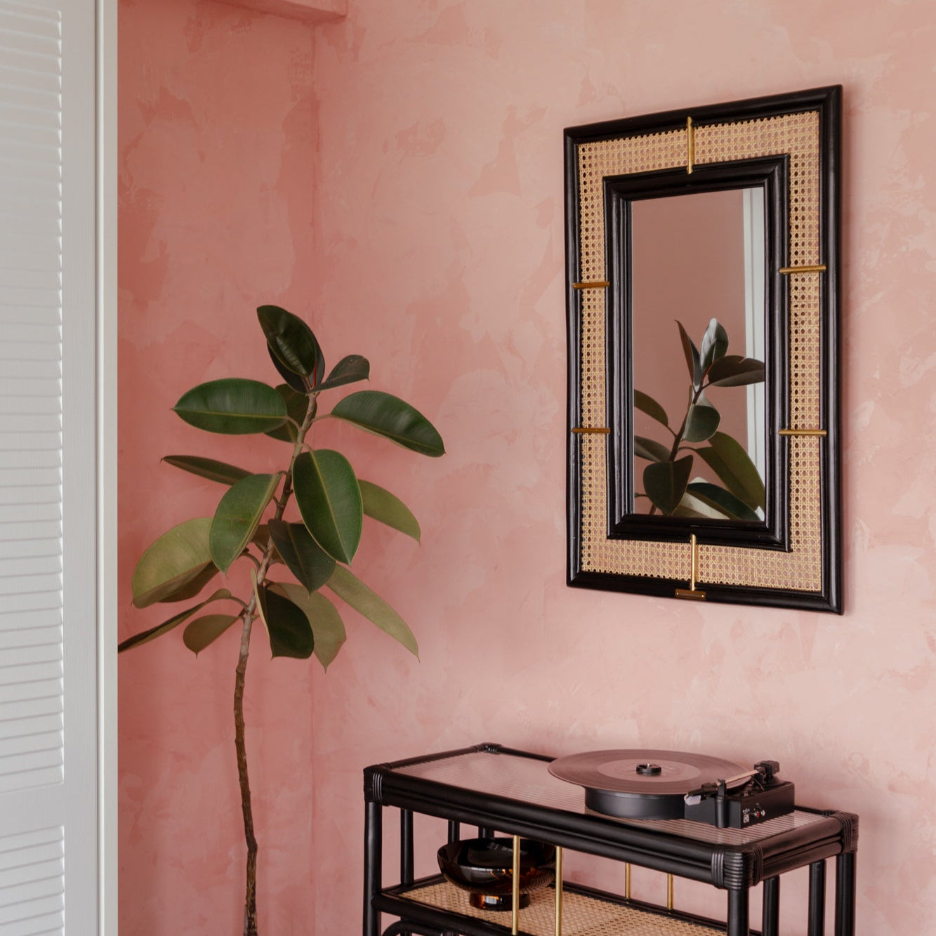 BROOK Wall Mirror in a home entryway