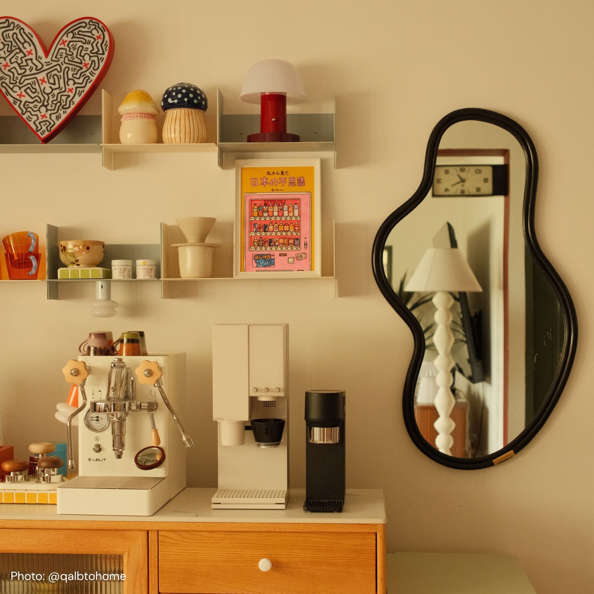 PUDDLE Wall Mirror - Black